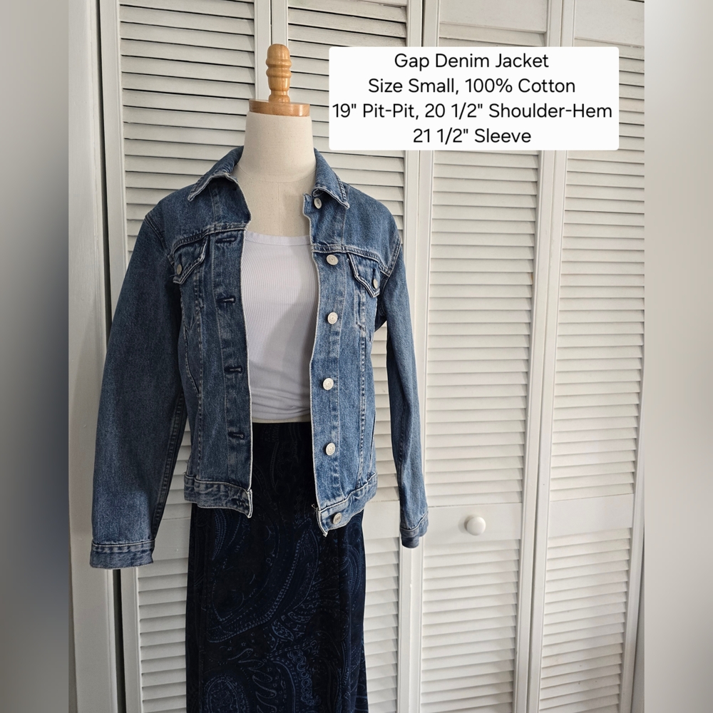 GAP Women's Denim Jacket